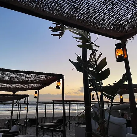 Surf Retreat * Caparica